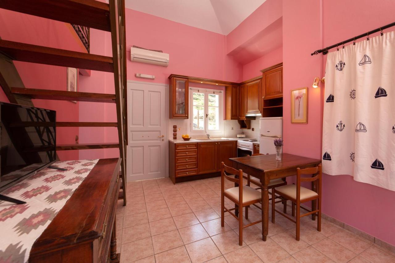 Spertos Apartments Ormos  외부 사진